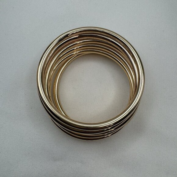 Zara Gold Tone Set Of 8 Bangles 8.5” Stackable Bracelets Minimalist Chic - Picture 4 of 7